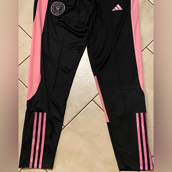 Inter Miami Leo Messi # 10 Training Pant , Unisex - Picture 5 of 6